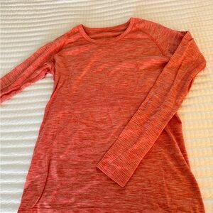 🍋 lululemon athletica Long Sleeve Tee in Heathered Coral/Orange